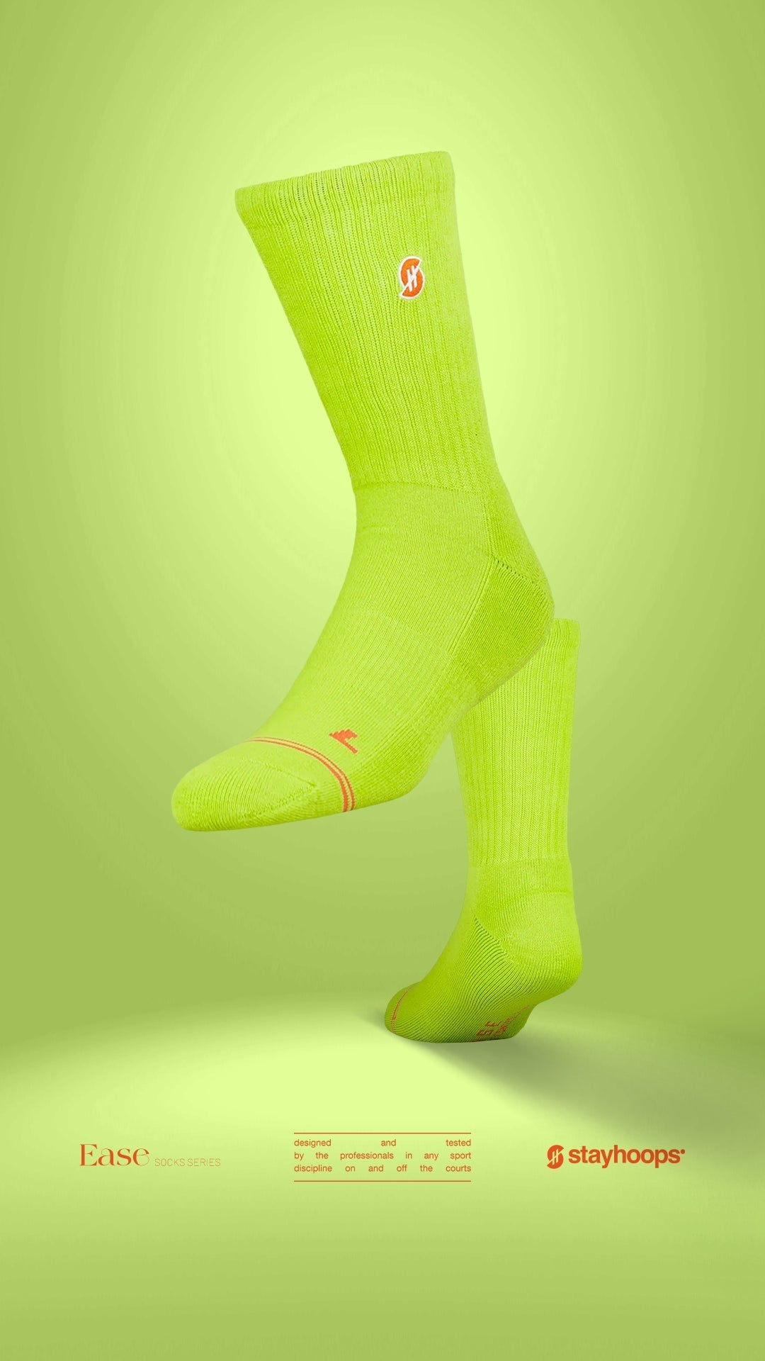 Plain Socks Stayhoops: Kaos Kaki Simpel yang Jadi Favorit Street Fashion