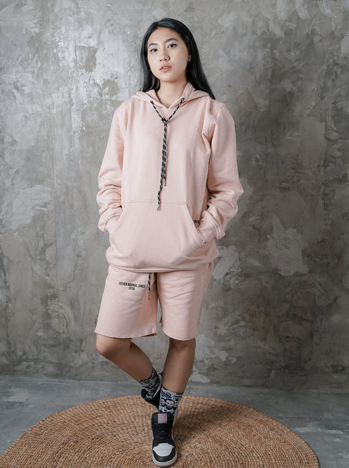 Obsidian Bush Orange Short